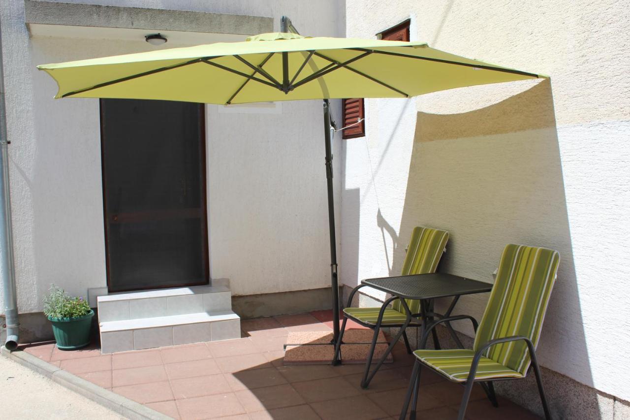 Apartments Kekel Biograd Na Moru Exterior foto