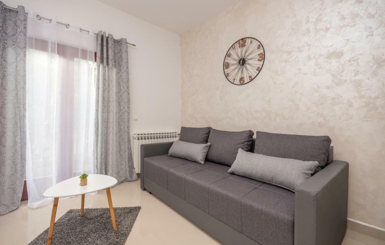 Apartments Kekel Biograd Na Moru Exterior foto